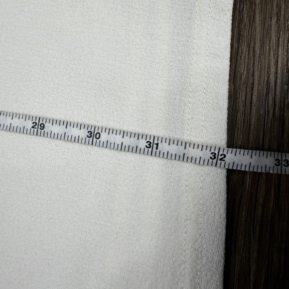 TopShop Pocket Shift Dress, V-Neck, White, Size 4, Polyester, Summer - Picture 4 of 13